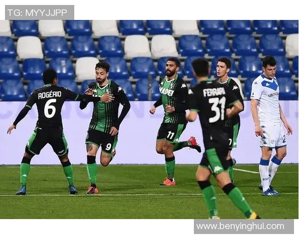 足球员确诊新冠疫情影响赛季进程球迷关注健康安全问题