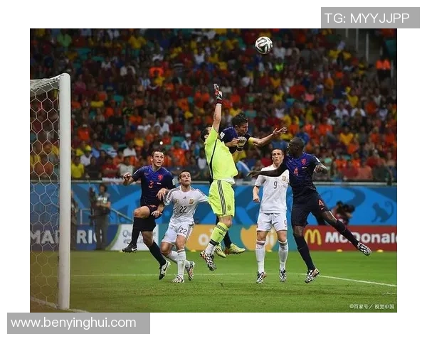 足球球迷对线探讨：激情与理性交织的足球文化之旅